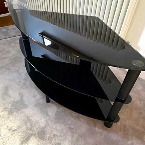 Black glass shelf corner tv - corner,